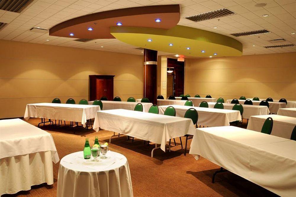 Hotel Universel Alma Luaran gambar