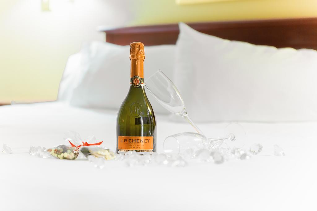 Hotel Universel Alma Luaran gambar
